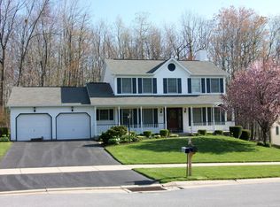 124 Pinewood Pl, Port Matilda, PA 16870