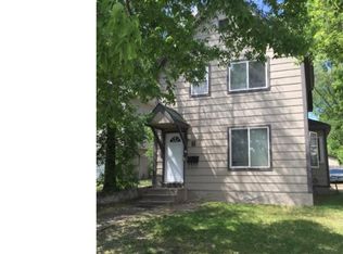 9 Acker St W, Saint Paul, MN 55117