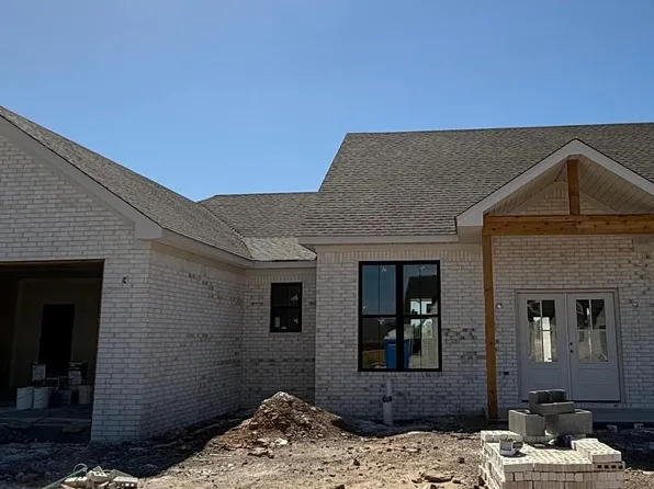 106 Barton St, Beebe, AR 72012