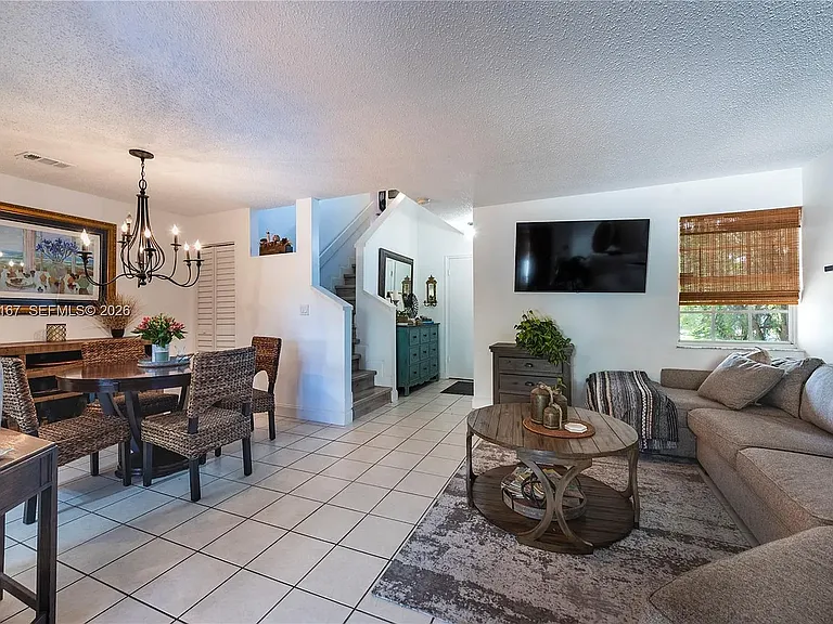 20801 SW 83rd Ave — Photo 13