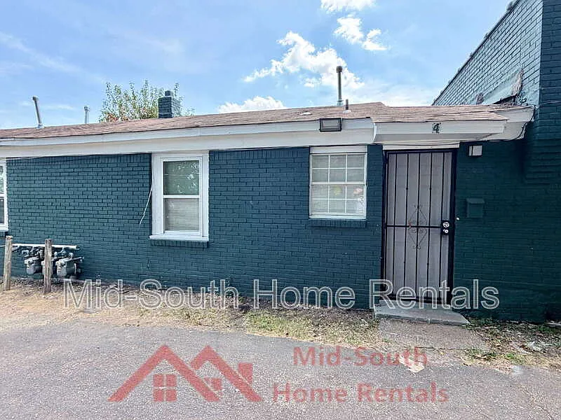 1 bed, 1.0 bath, $649 — Photo 2