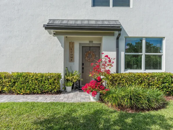 2906 Olivia Avenue, Lauderdale Lakes, FL 33311