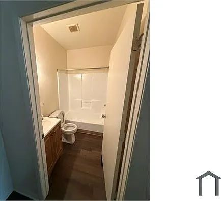 216 W Hanover St #216A — Photo 6