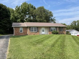 1230 Legrande Hwy, Horse Cave, KY 42749