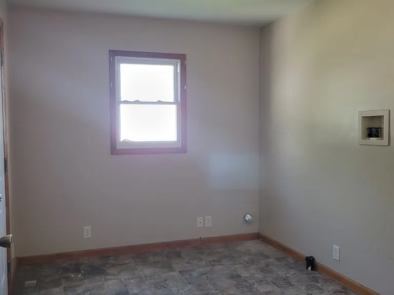 423 W Main St — Photo 19