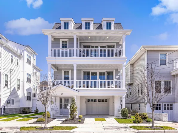 17 S Barclay Ave, Margate, NJ 08402