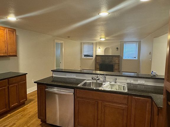 2nd image of 37 S Clarkson St #37SCLARKSON