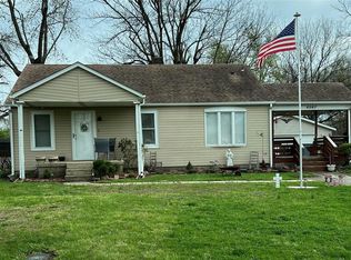 4940 Carl St, Granite City, IL