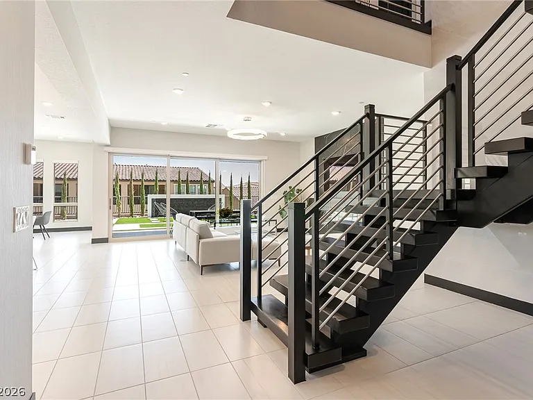 212 Carmel Sky St — Photo 12