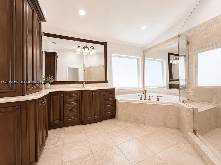 2616 Oakbrook Ct — Photo 9