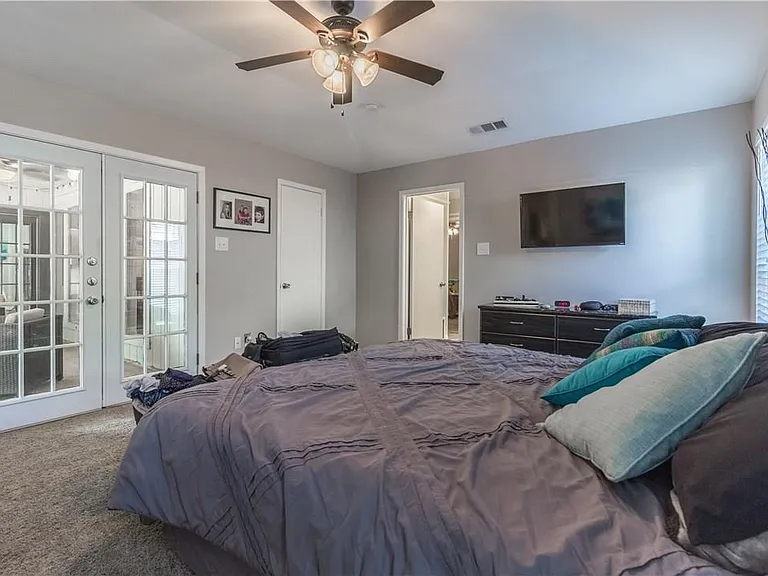 2719 Whispering Trail Cir — Photo 7