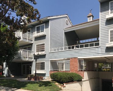 230 S Madison Ave APT 303, Pasadena, CA, 91101