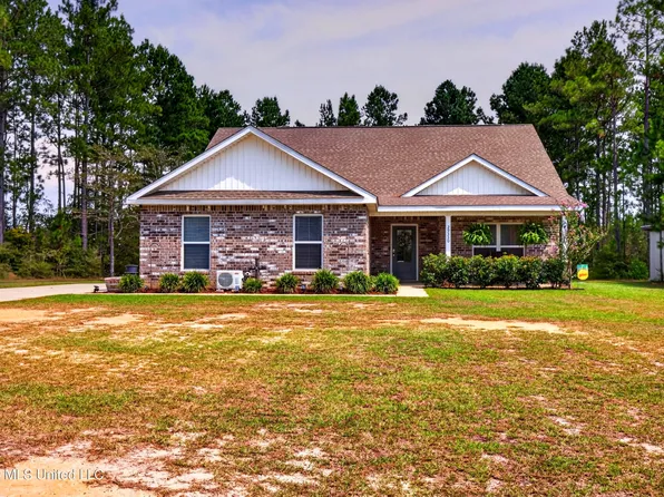 29330 Hidden Forrest Blvd, Pass Christian, MS 39571