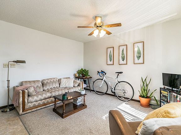 4th image of 1030 E Court St APT 3