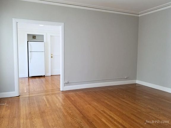 2nd image of 1830 Clay St #501