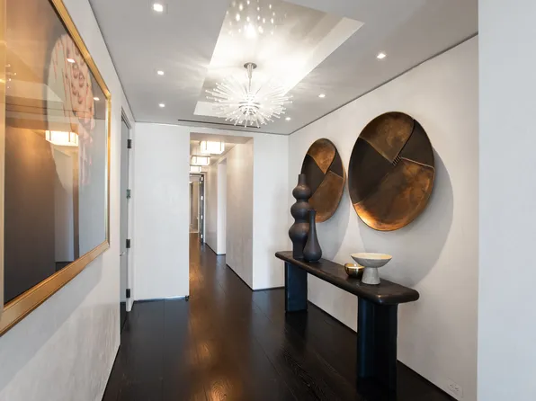 1 Central Park West image 8 of 19