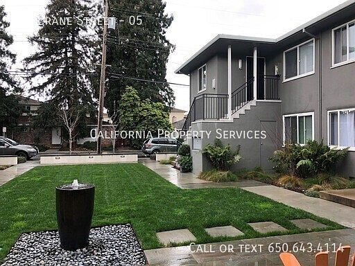 3rd image of 950 Crane St APT 5
