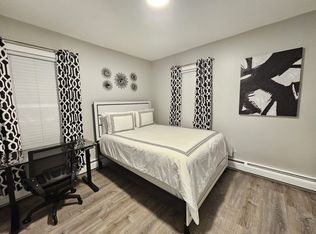 112 Van Block Ave APT 3, Hartford, CT 06106