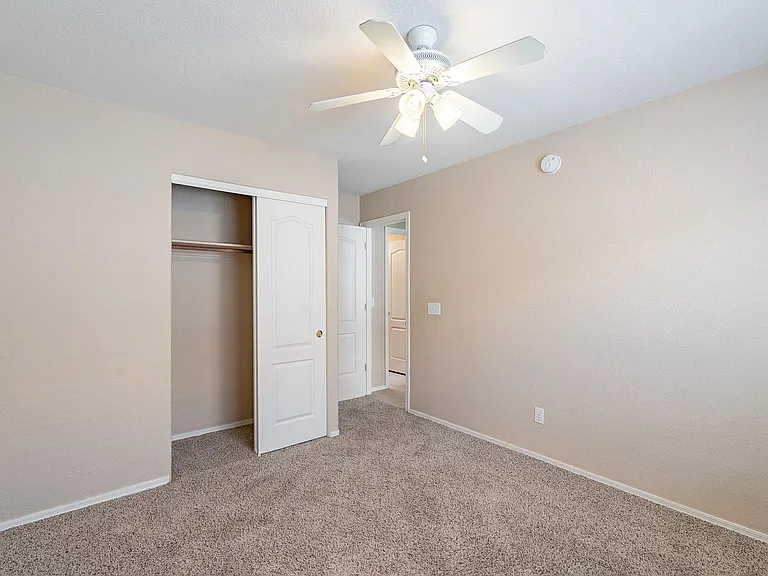 4504 W Sun Quest St — Photo 22