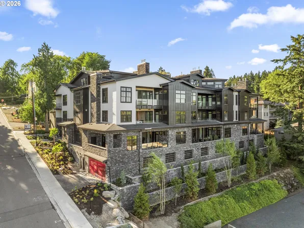 21 D Ave #3, Lake Oswego, OR 97034