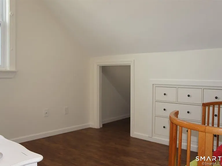 16 Manor St #B — Photo 12