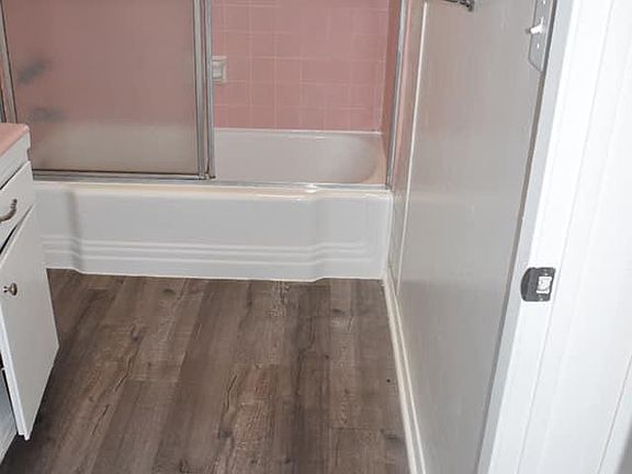 5th image of 435 Orange Ave APT 6