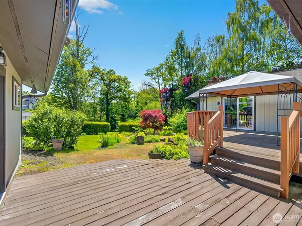 145 Una Avenue, Cathlamet, WA 98612