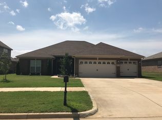 1540 Roper Dr, Bessemer, AL 35023