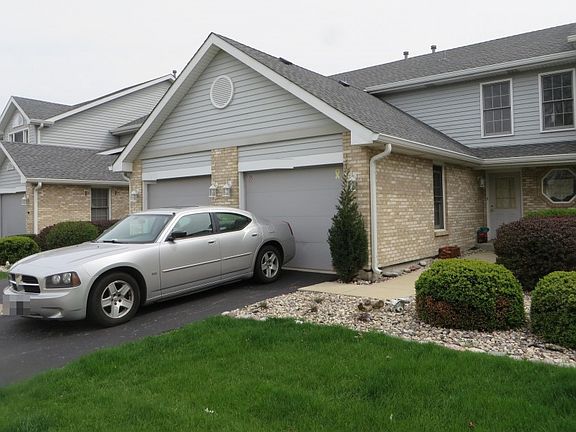 3rd image of 4449 Jefferson Dr