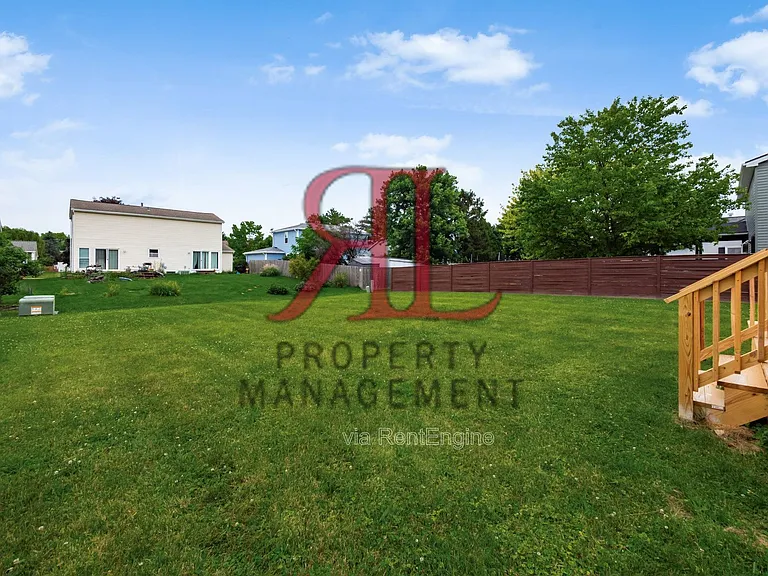 5932 Waterview Dr — Photo 38