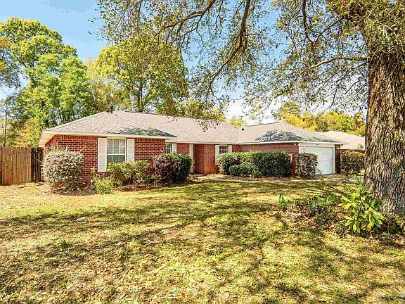 3rd image of 3243 Moss Point Ln