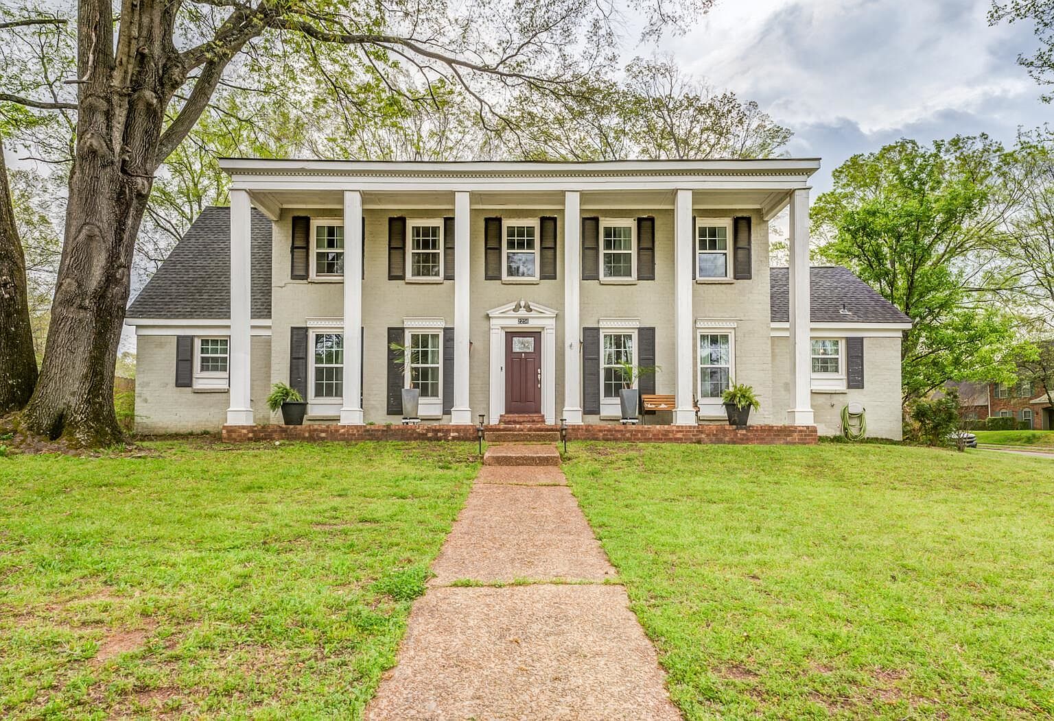 2256 Thornwood Ln, Memphis, TN 38119 Zillow