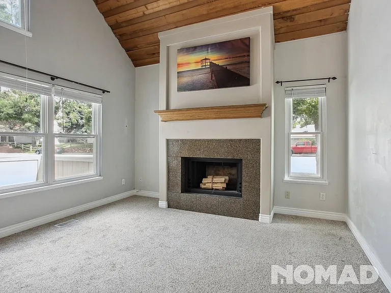 2629 S Xanadu Way #A — Photo 8