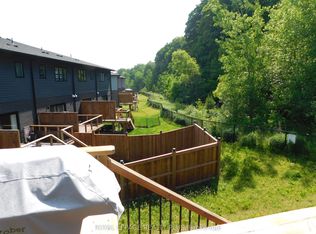 612 Caryndale Dr, Kitchener, ON N2R 0P9