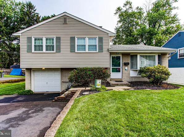 2517 Dorothy St, Hatboro, PA 19040