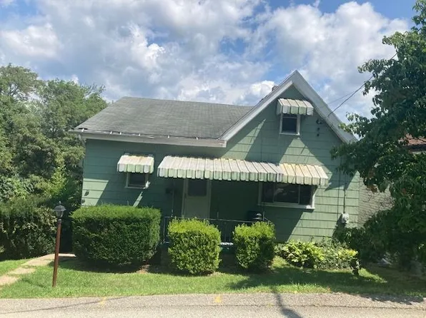 712 Optic St, Monessen, PA 15062