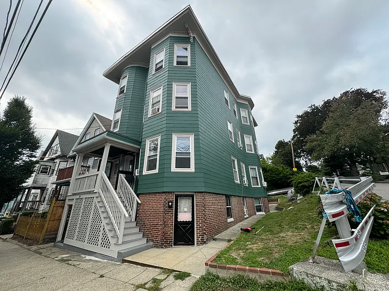 25 Cameron Ave #3 — Photo 4