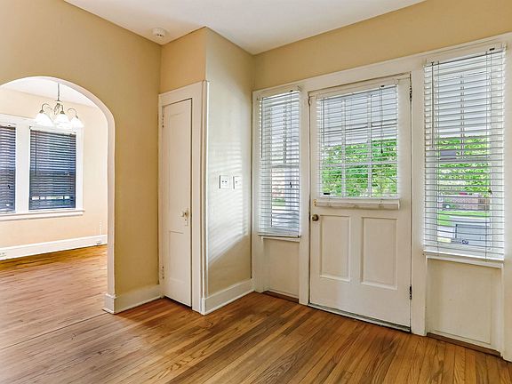 2nd image of 1268 Wolfe St #6