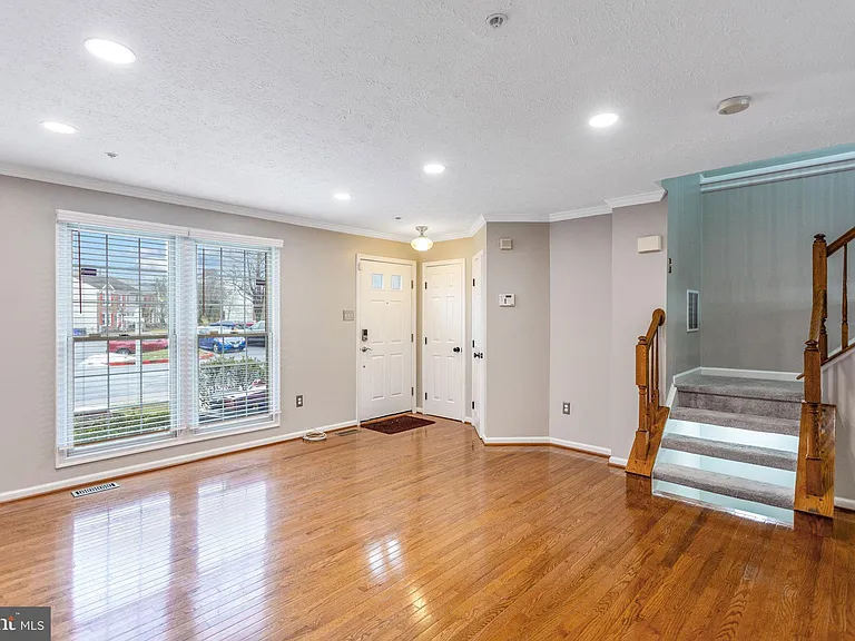 7920 Brightlight Pl — Photo 7