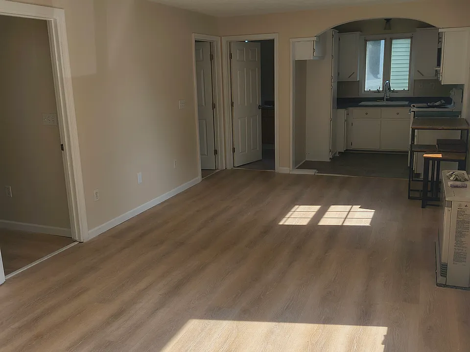 24 Simard Ave #202