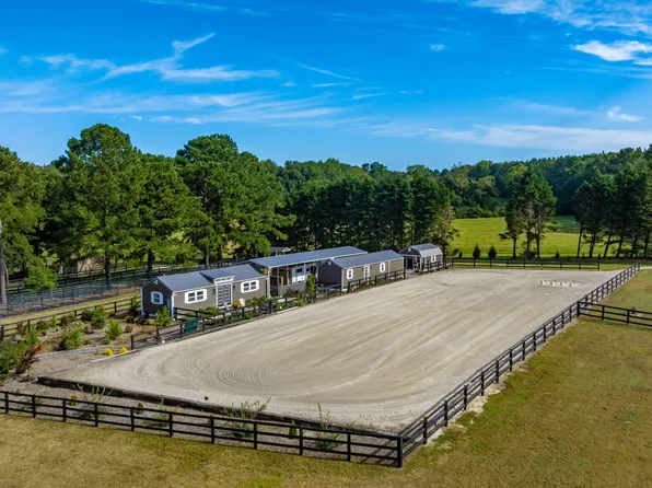 180 Opie Drive, Vass, NC 28394