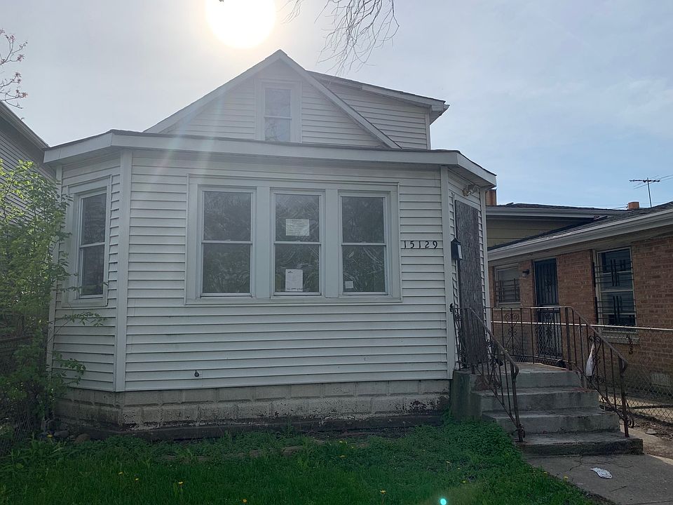 1st image of 15129 Wood St