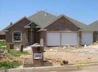 2917 Alethea, Moore, OK 73160