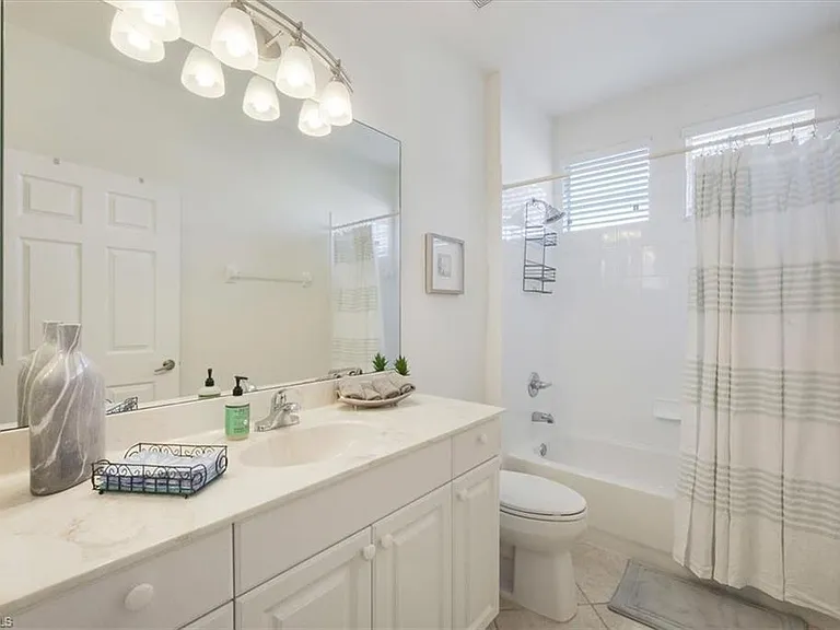 3057 Driftwood Way #4004 — Photo 17