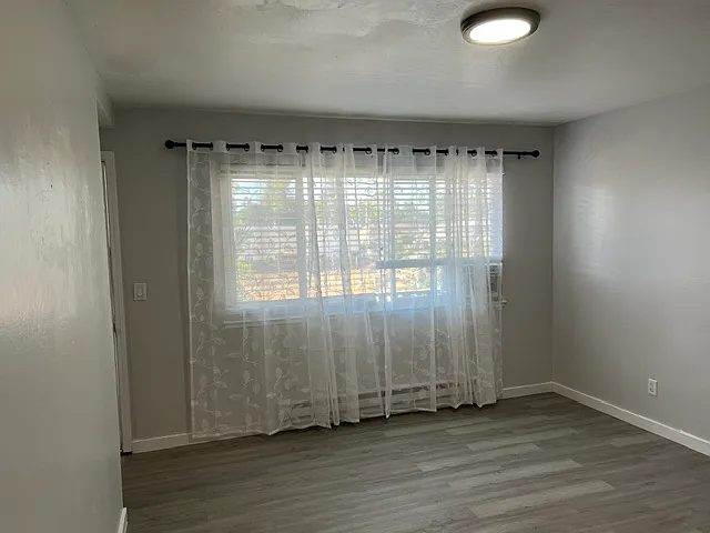 415 S Willard Ave #9 — Photo 3