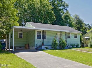 408 New River Dr, Jacksonville, NC 28540