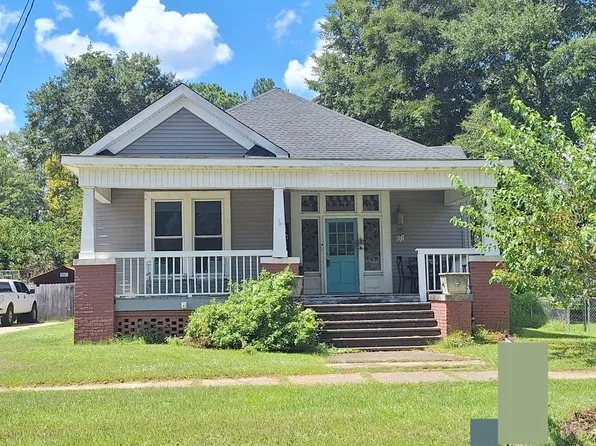 95 S Dooley St, Hawkinsville, GA 31036