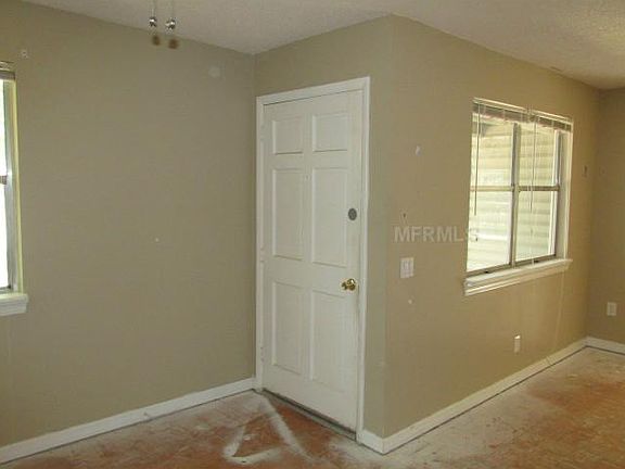 3rd image of 7208 Lake Marsha Dr