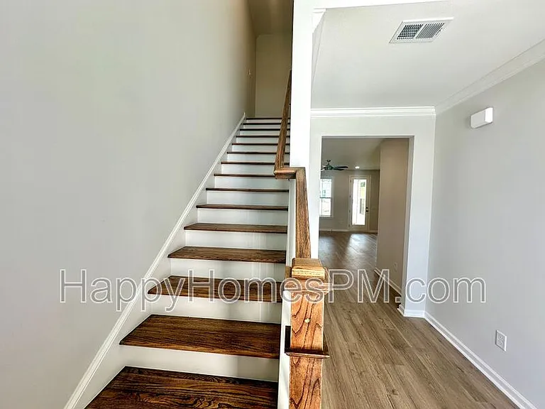 8725 Revival Rd — Photo 5