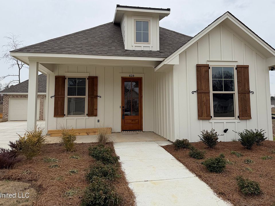 1st image of 629 Cobalt Way